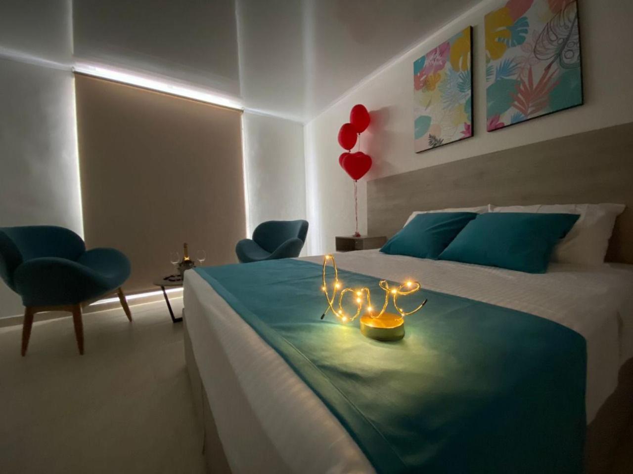 Hotel Inara Girardot Bagian luar foto